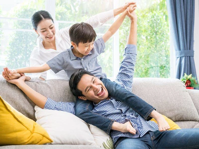 &Aacute;nh s&aacute;ng c&oacute; m&agrave;u sắc v&agrave; nhiệt độ ph&ugrave; hợp kh&ocirc;ng chỉ gi&uacute;p cải thiện t&acirc;m trạng v&agrave; năng lượng, m&agrave; c&ograve;n t&aacute;c động đến nhịp sinh học trong cơ thể