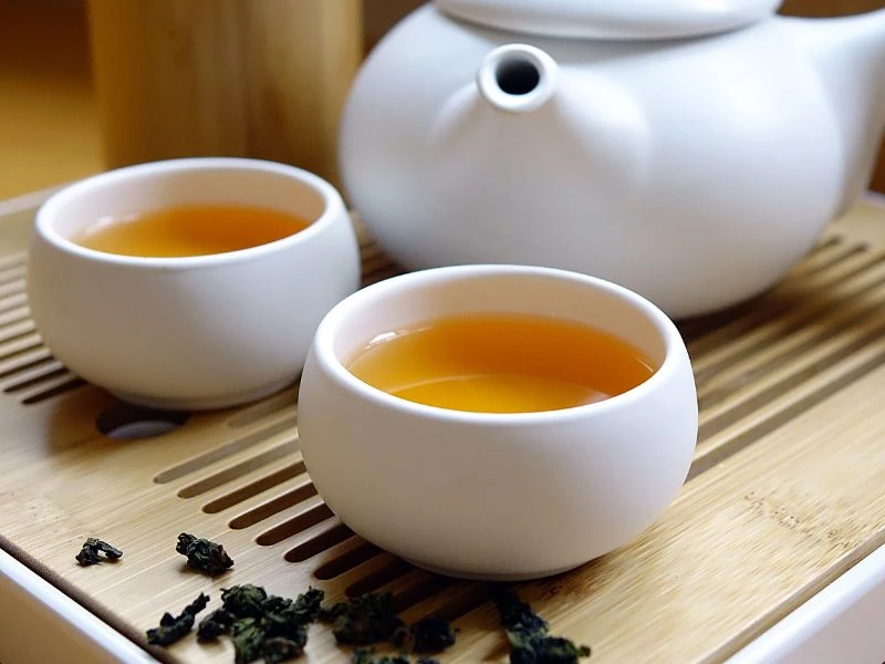 Giờ đây bạn có thể uống trà nhanh chóng bằng phích nước nóng Rạng Đông