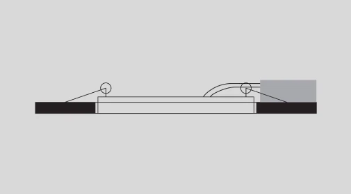 Điều chỉnh vị trí đèn đảm bảo đèn được lắp chắc chắn